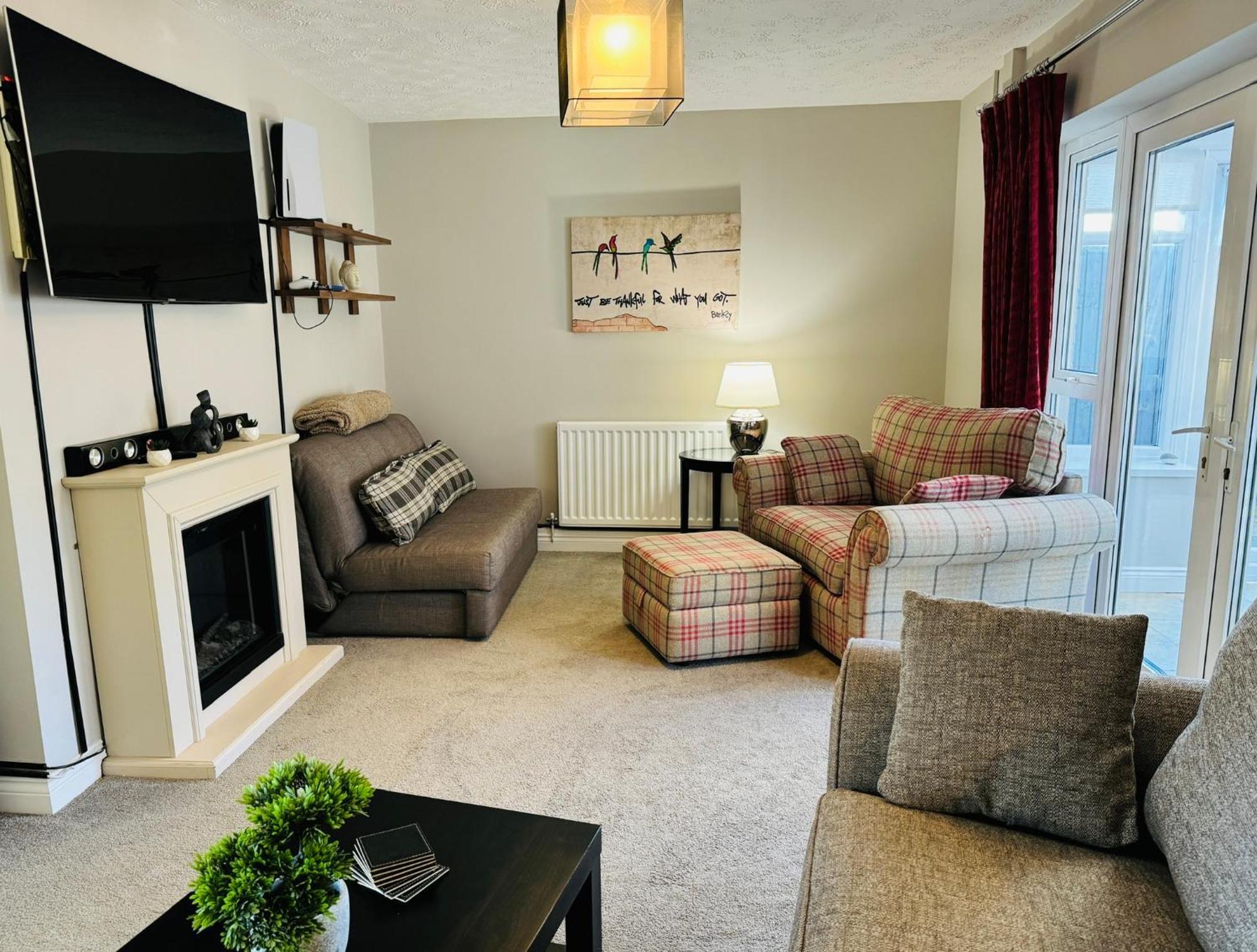 Netflix Home Jacuzzi Gym Fast Wifi Ps5 Free Parking 2 Spaces Hereford Extérieur photo