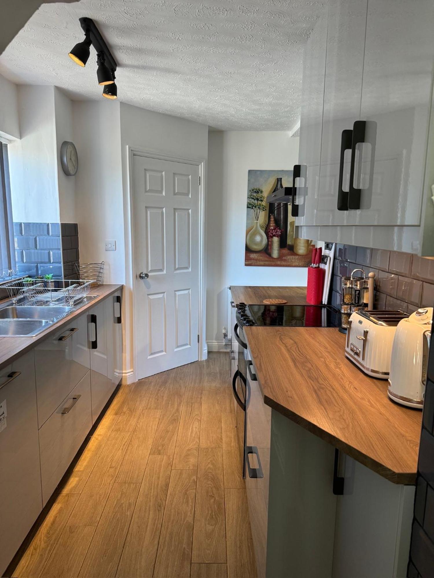 Netflix Home Jacuzzi Gym Fast Wifi Ps5 Free Parking 2 Spaces Hereford Extérieur photo